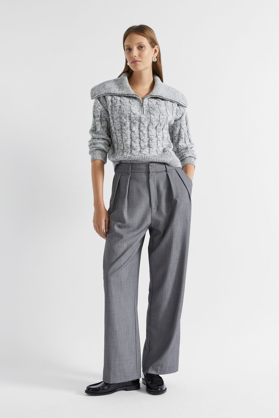 Cotton Blend Twist Cable Knit  Wolf Marle