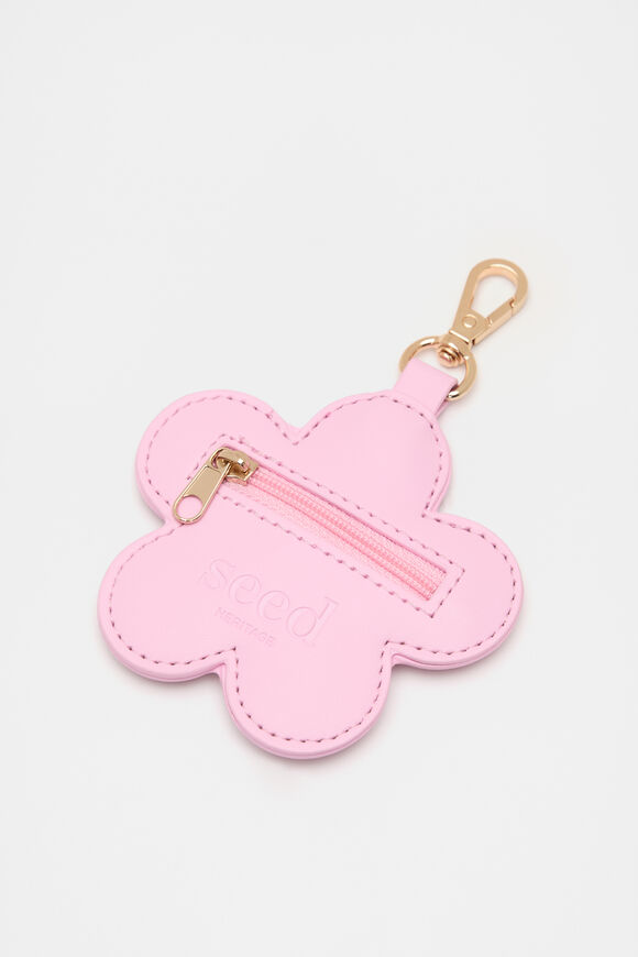 Flower Initial Keyring  O  hi-res