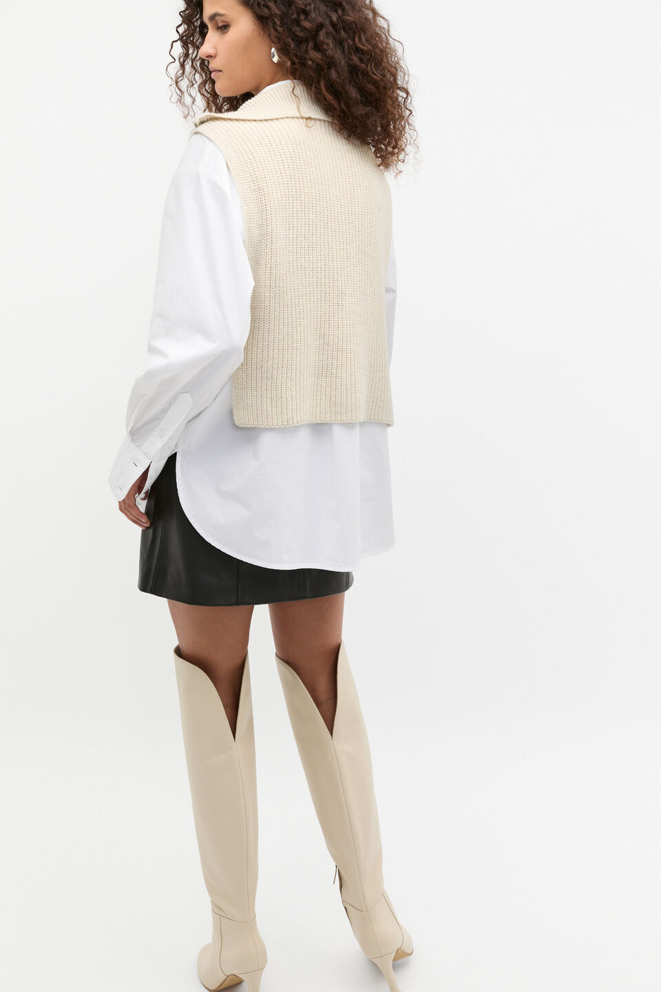 Rib Knit Collar Bib  Oat Marle