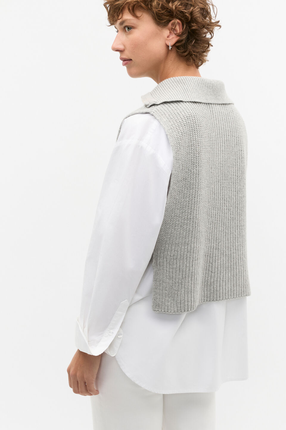 Rib Knit Collar Bib  Silver Marle