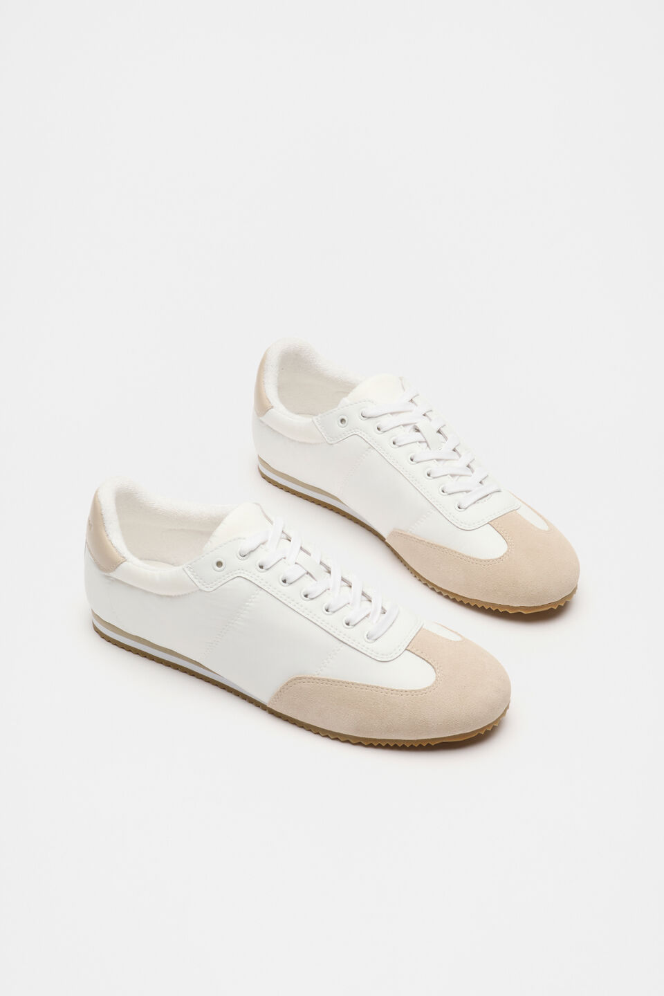 Verity Sneaker  Oat