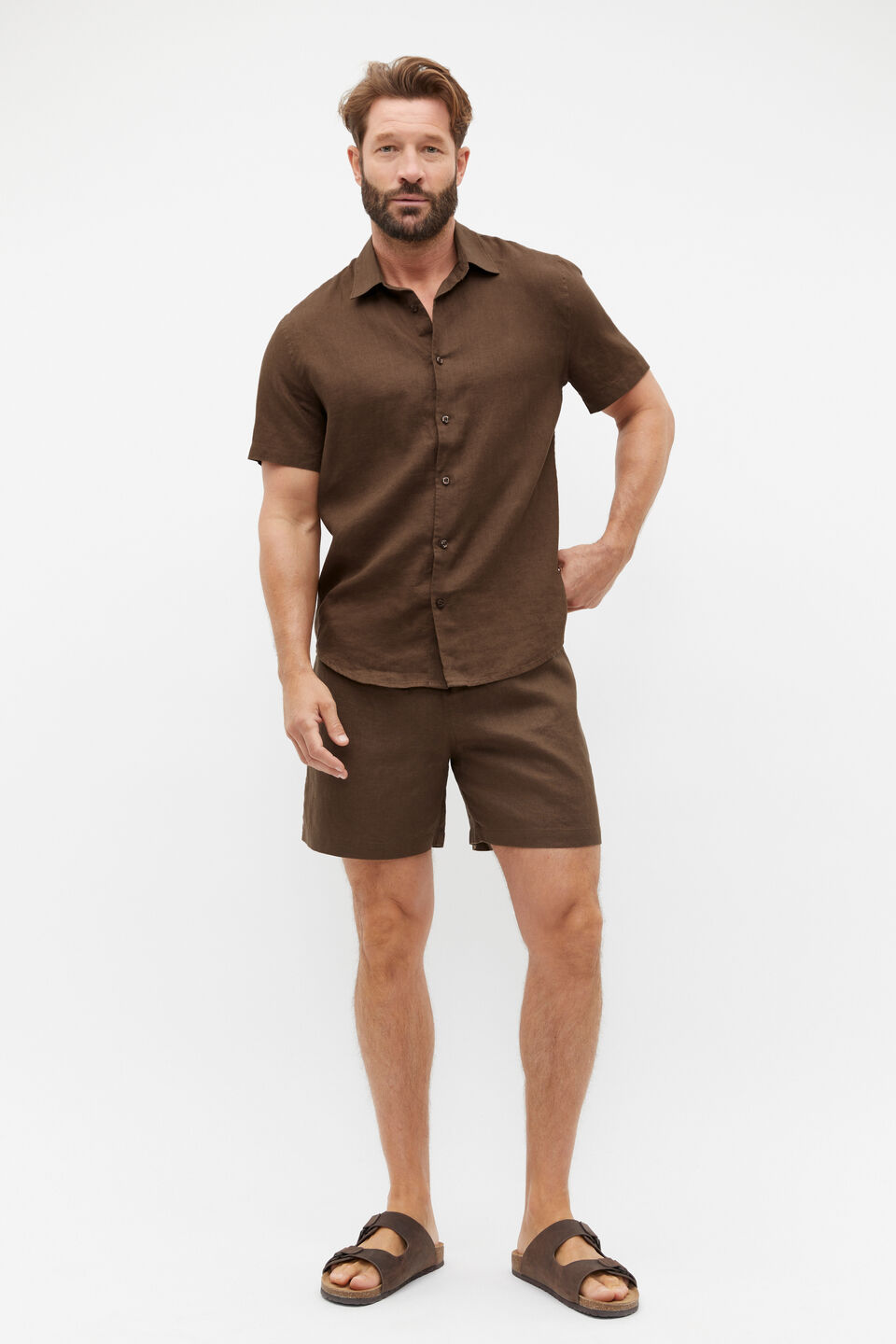 Linen Short  Dark Praline