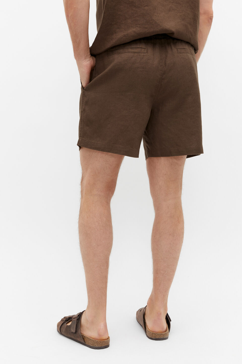 Linen Short  Dark Praline