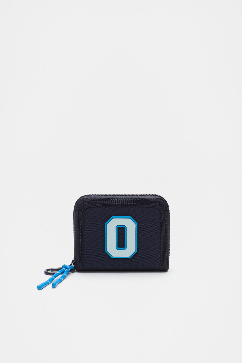 Initial Wallet  O