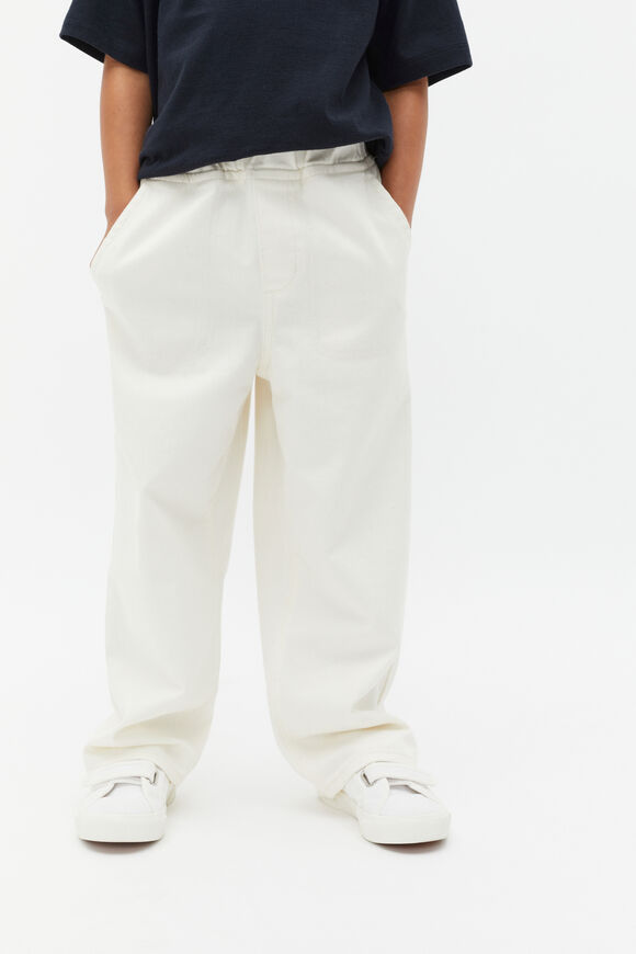Straight Jean  Classic Cream  hi-res