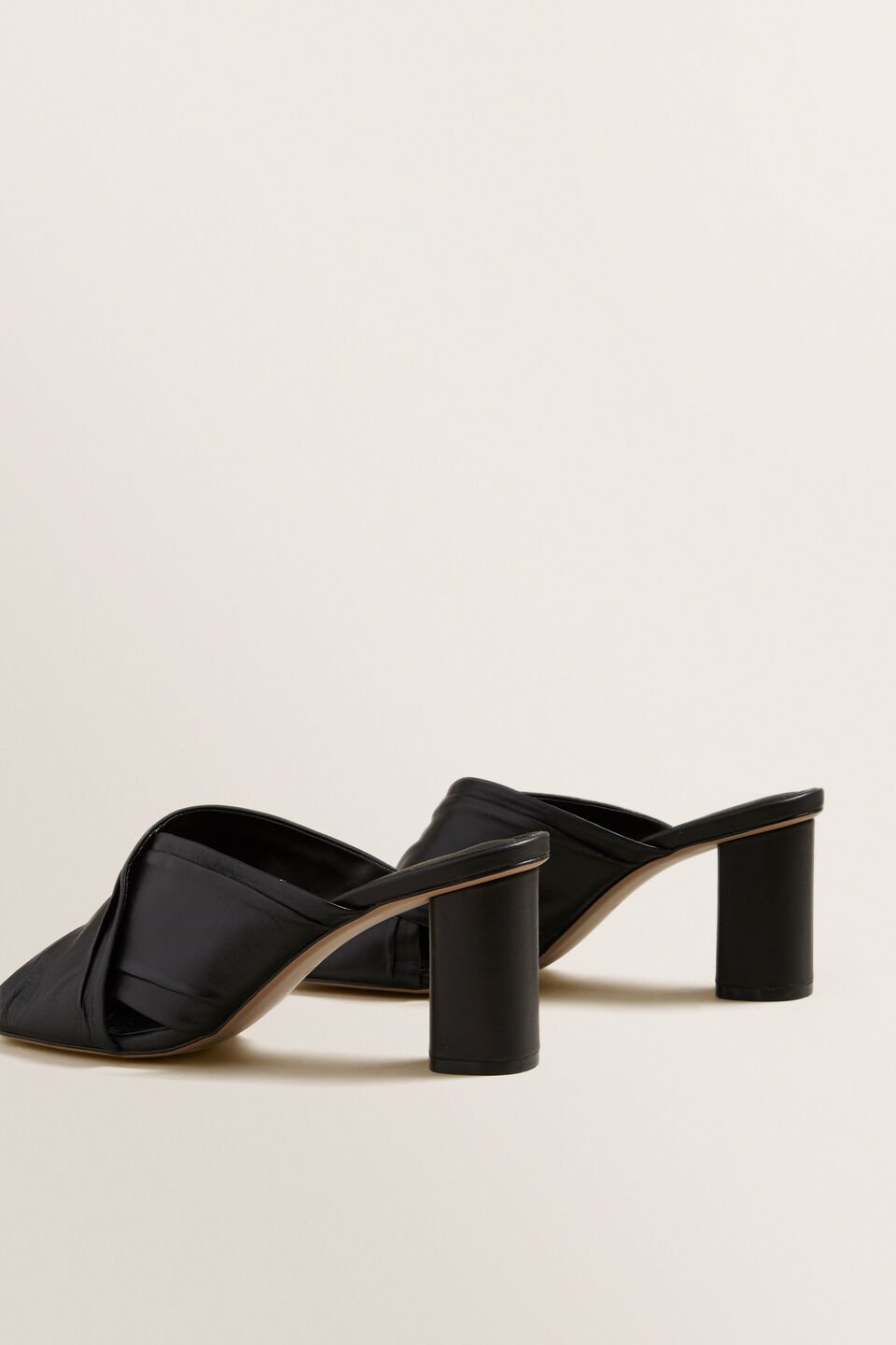 Ava Cross Over Heel  