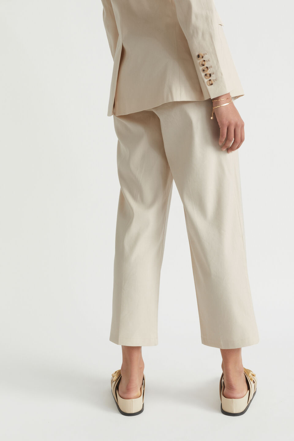Manstyle Pleat Front Pant  Magnolia