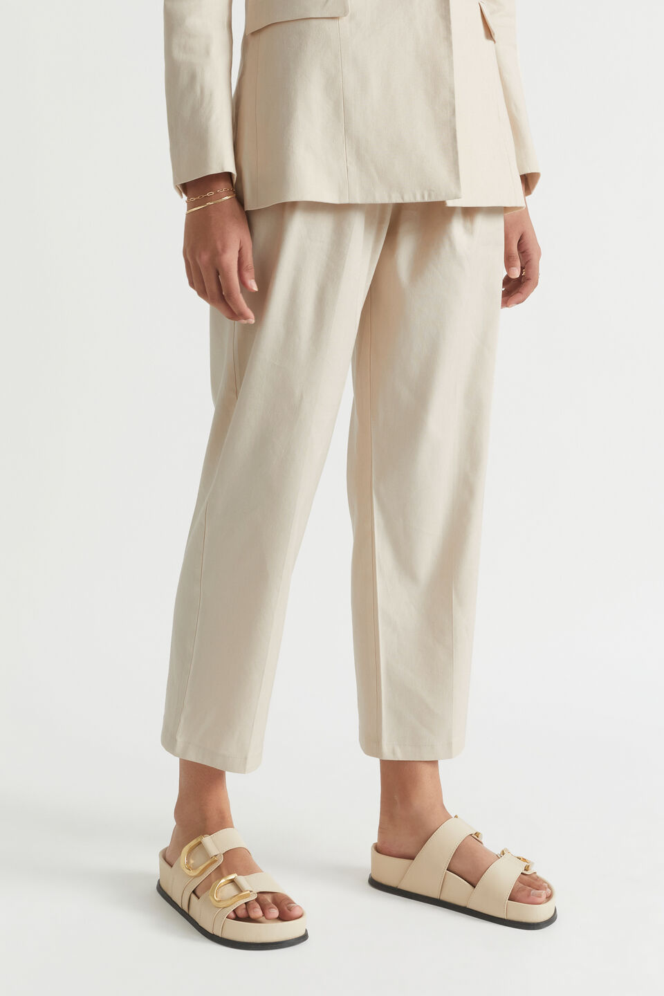 Manstyle Pleat Front Pant  Magnolia