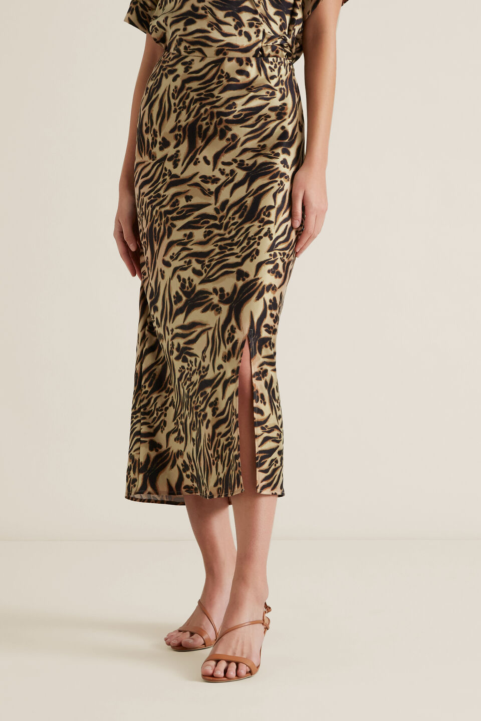 Front Split Skirt  