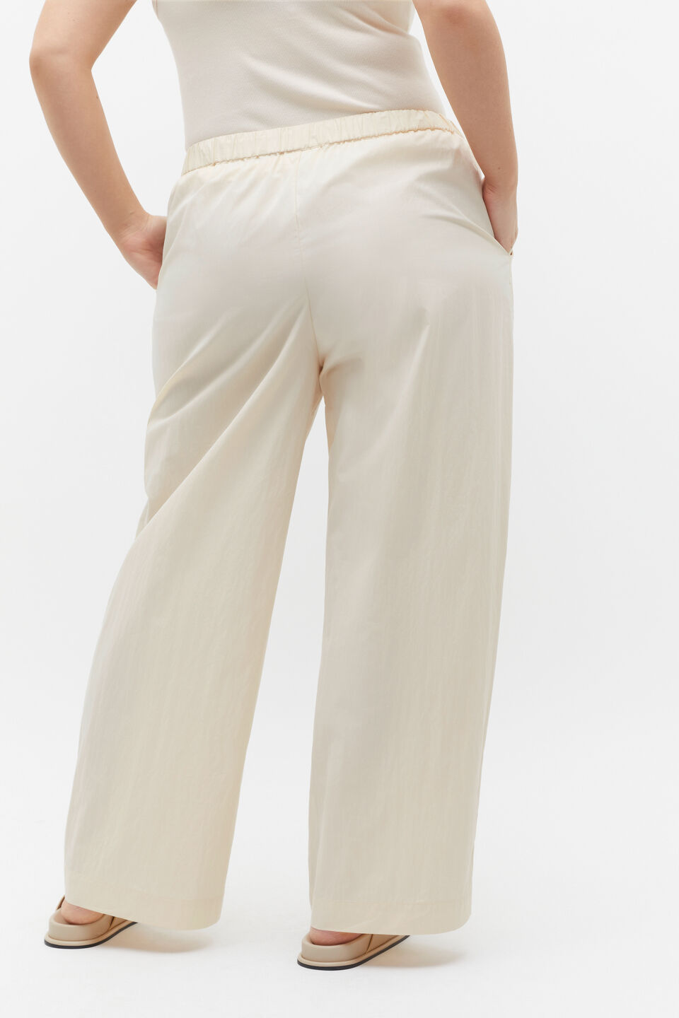 Wide Leg Drawstring Pant  Frappe
