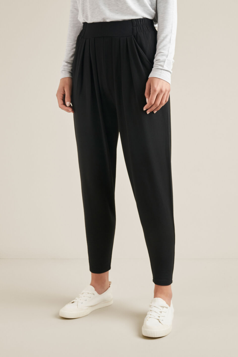 Pleat Front Harem  