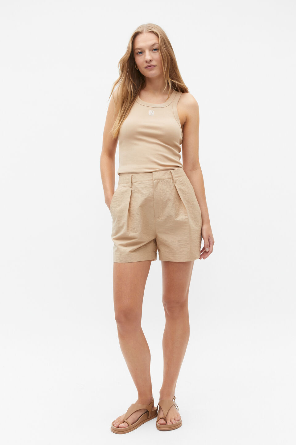 Tailored Summer Short  Nougat