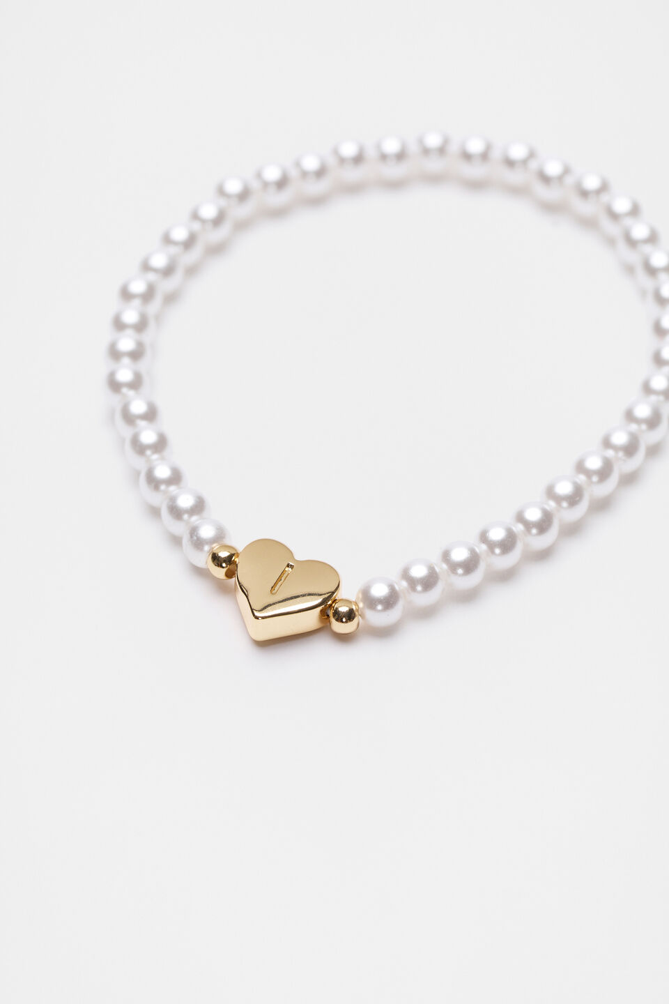 Initial Pearl Bracelet  I
