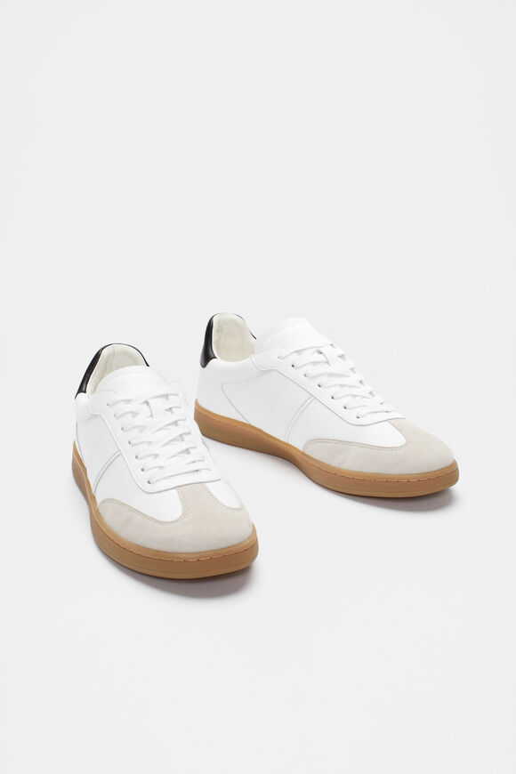Bronte Sneaker  White Black  hi-res