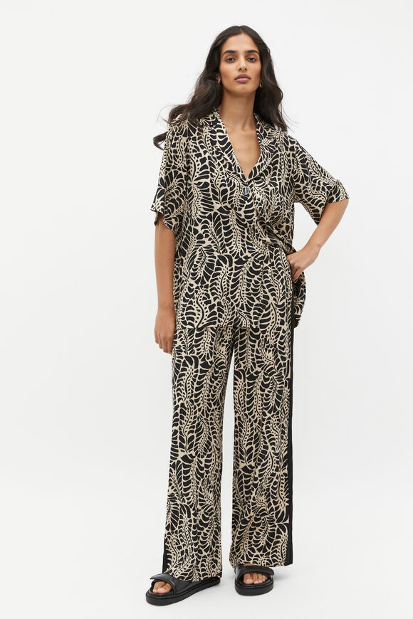 Motif Print Shirt  Motif Print  hi-res