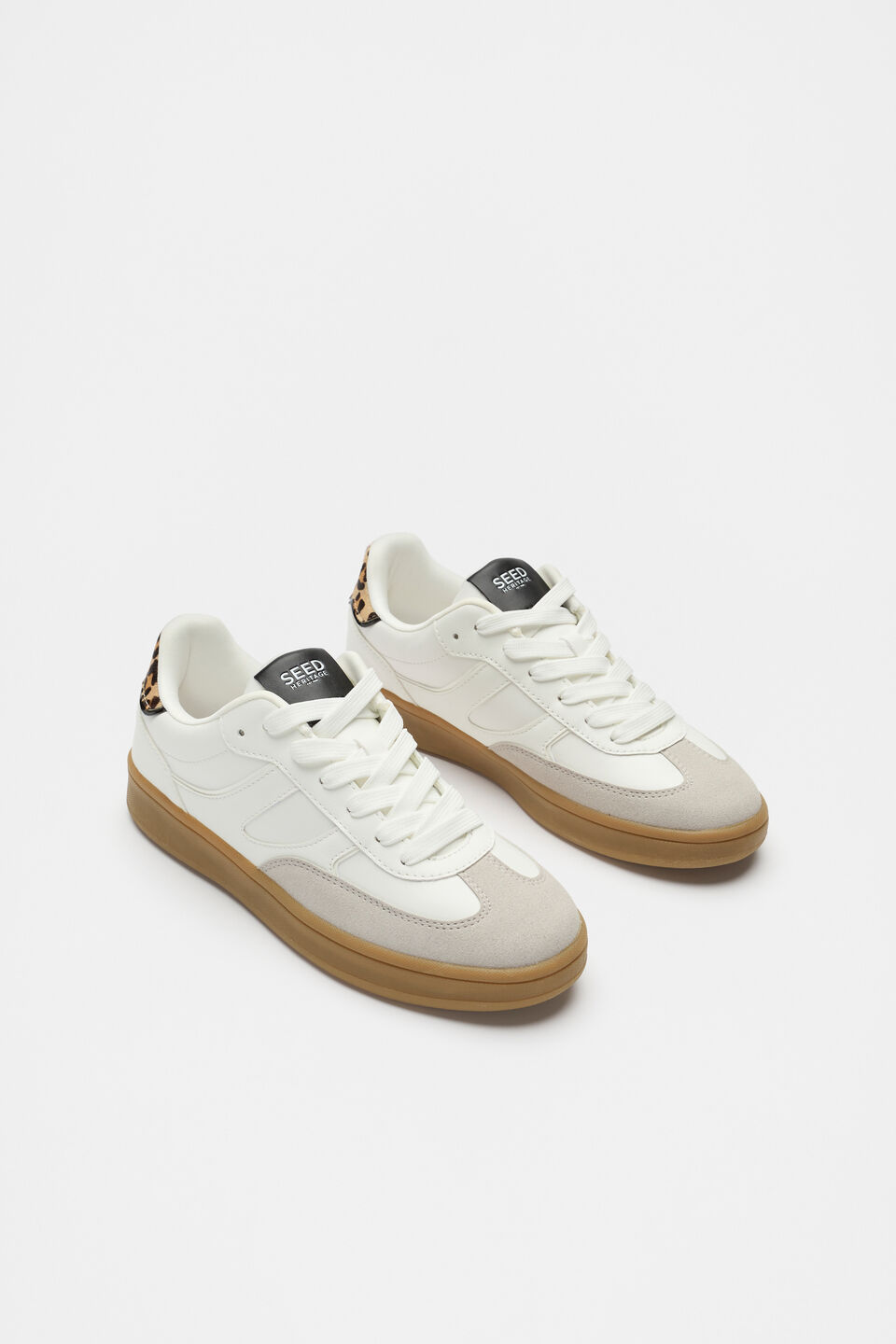 Classic Retro Trainer  White Ocelot