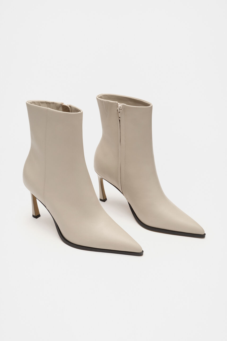 Zia Ankle Boot  Oat