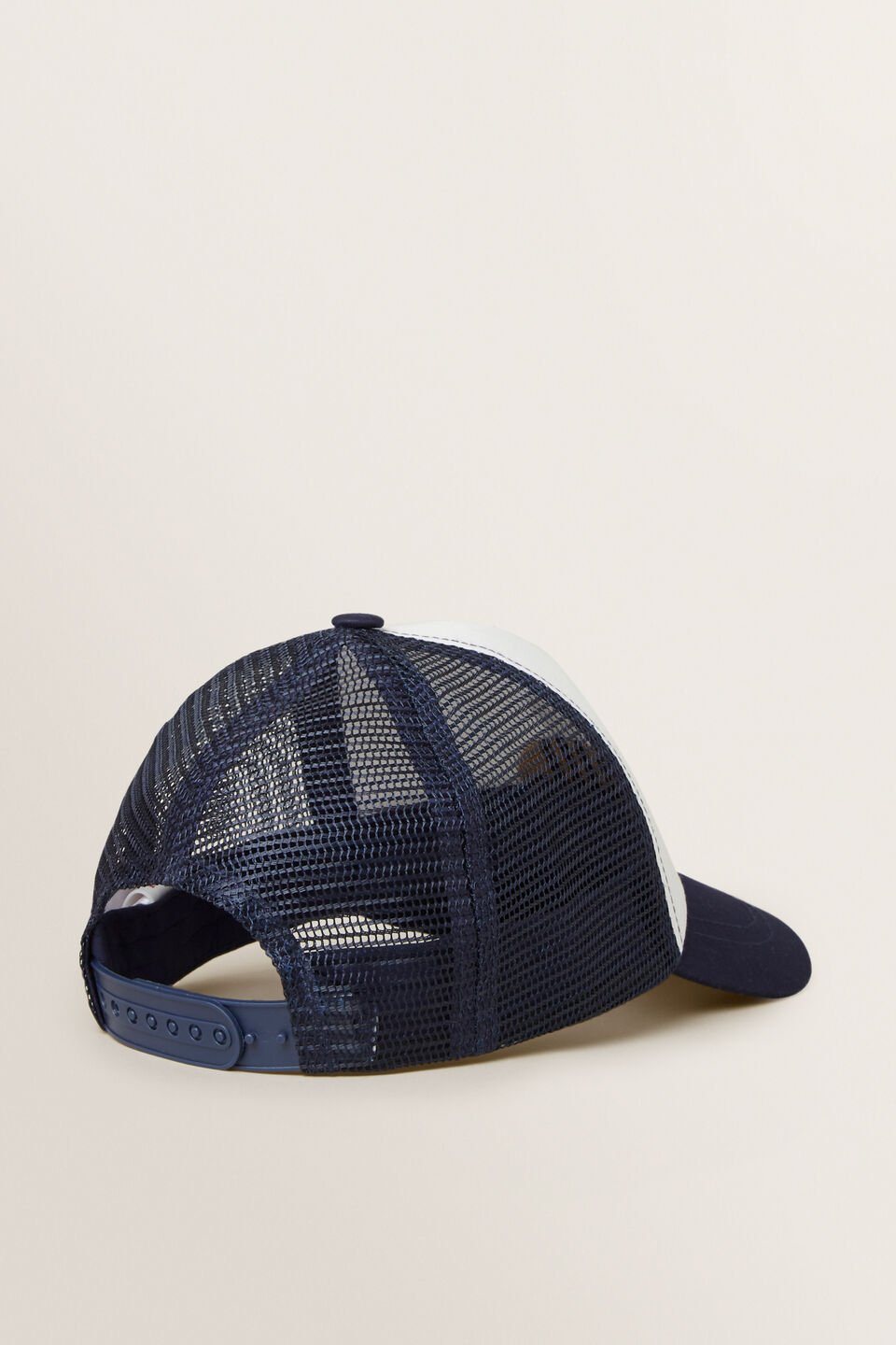 Bee Cap  