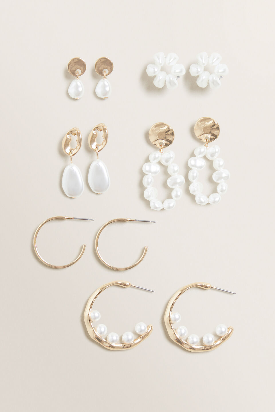 Pearl Earring Pack  