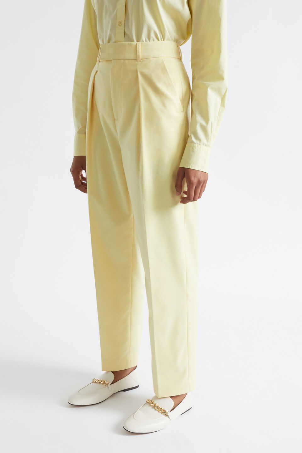 Pleat Front Trouser  Soft Butter