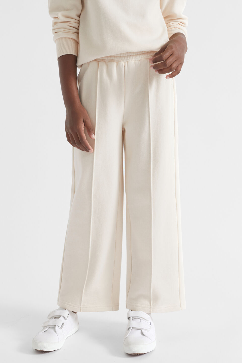 Pin Tuck Trackpant  Creme