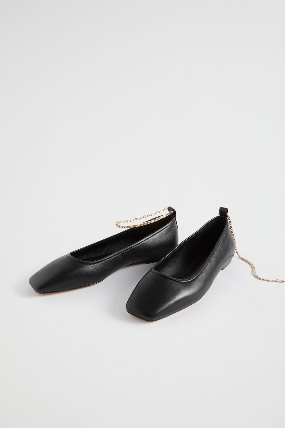 Michaela Chain Ballet Flat  Black