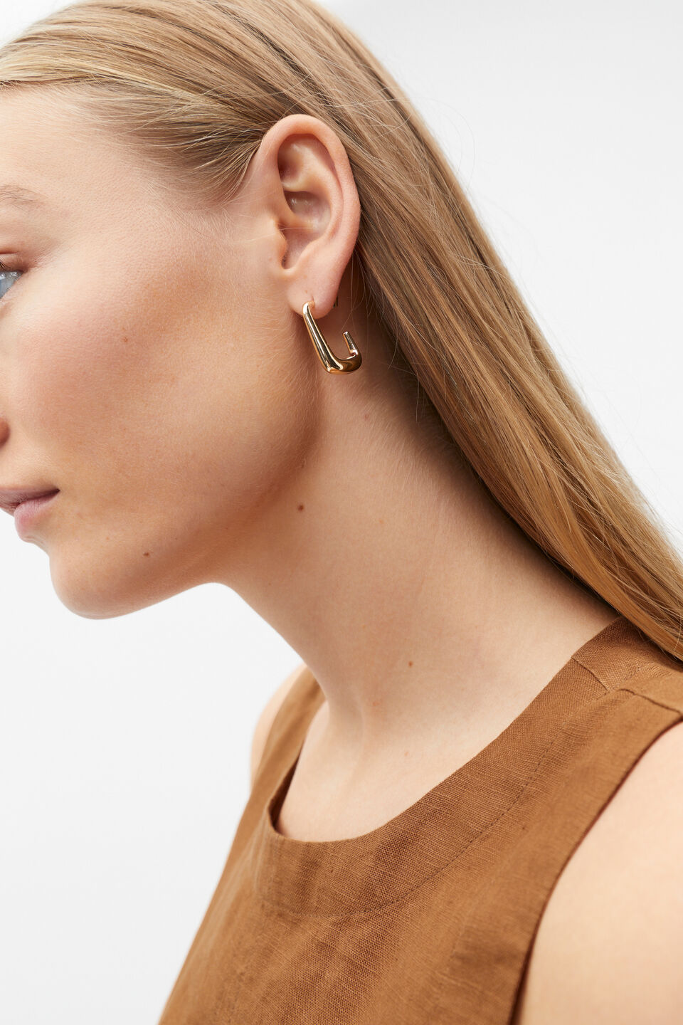 Small Rectangular Hoop  Gold