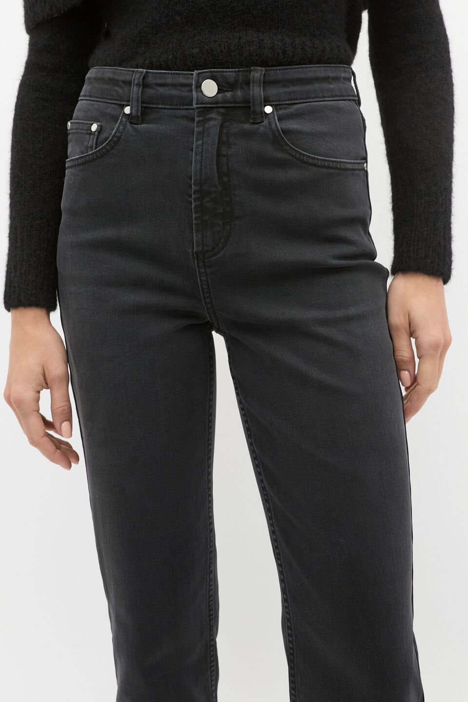 Core Straight Leg Stretch Jean  Washed Black