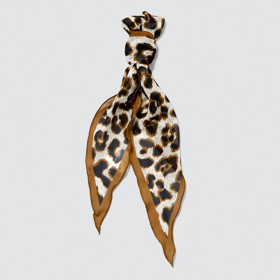 Diamond Neck Scarf  