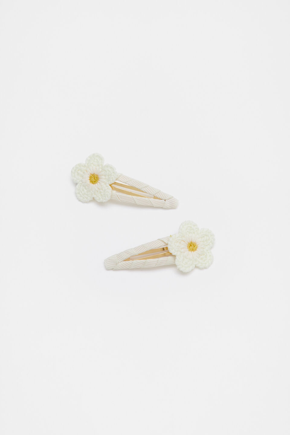 Crochet Daisy Snaps  Milk