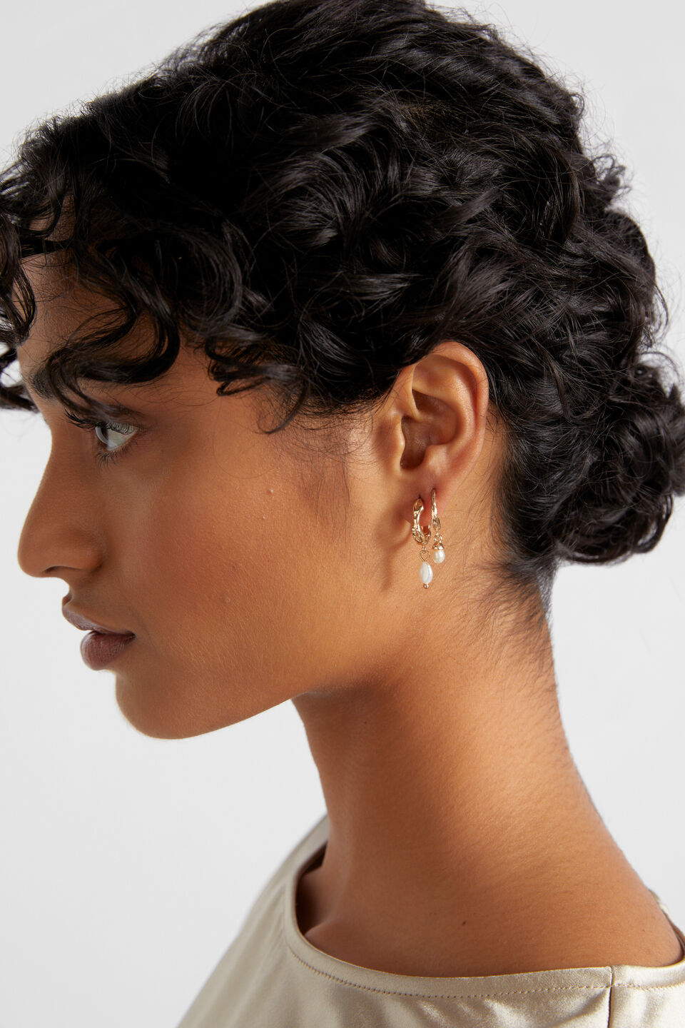 Multi Pearl Ear Pack  Gold
