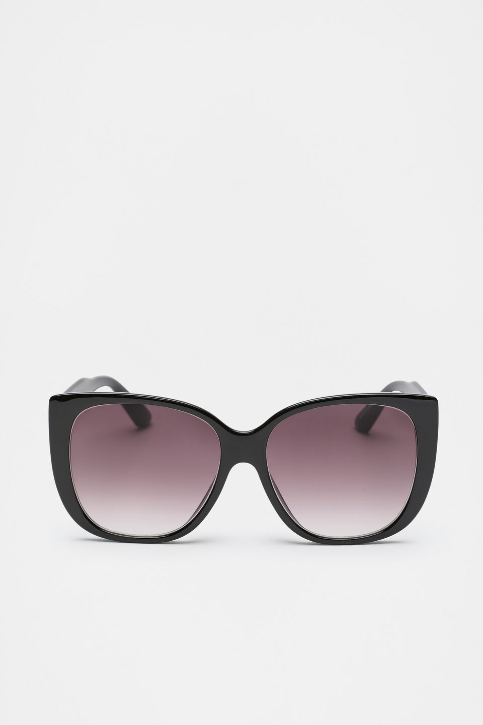 Nicola D Frame Sunglasses  Black