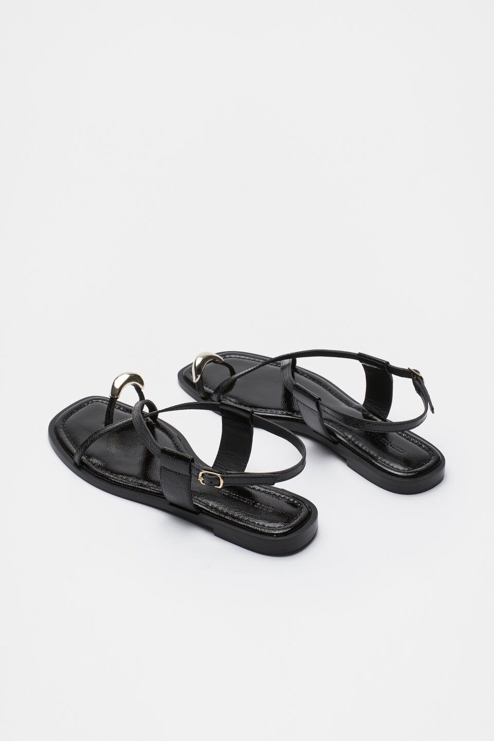 Lucia Toe Ring Sandal  Black Patent