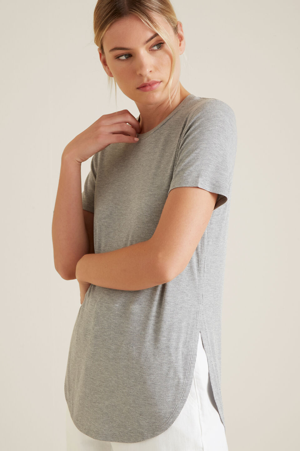 Scoop Hem Tee  
