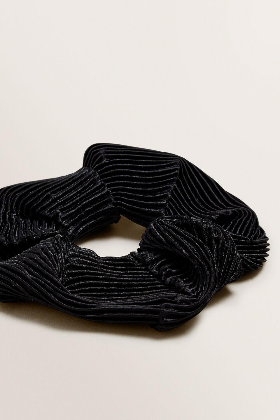Pleated Scrunchie  
