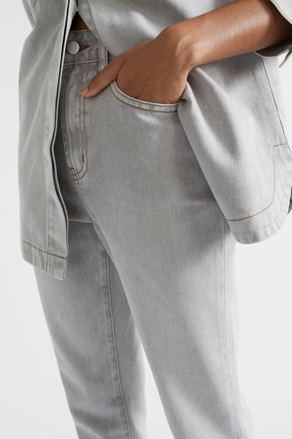 Core Cotton Slim Leg Jean  Silver Wash