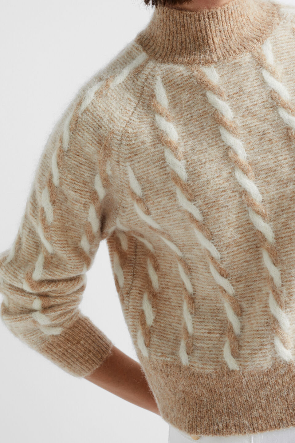 Two Tone Cable Knit  Champagne Beige Twist