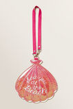 Clam Luggage Tag    hi-res