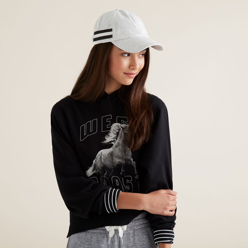 Stripe Trim Cap  