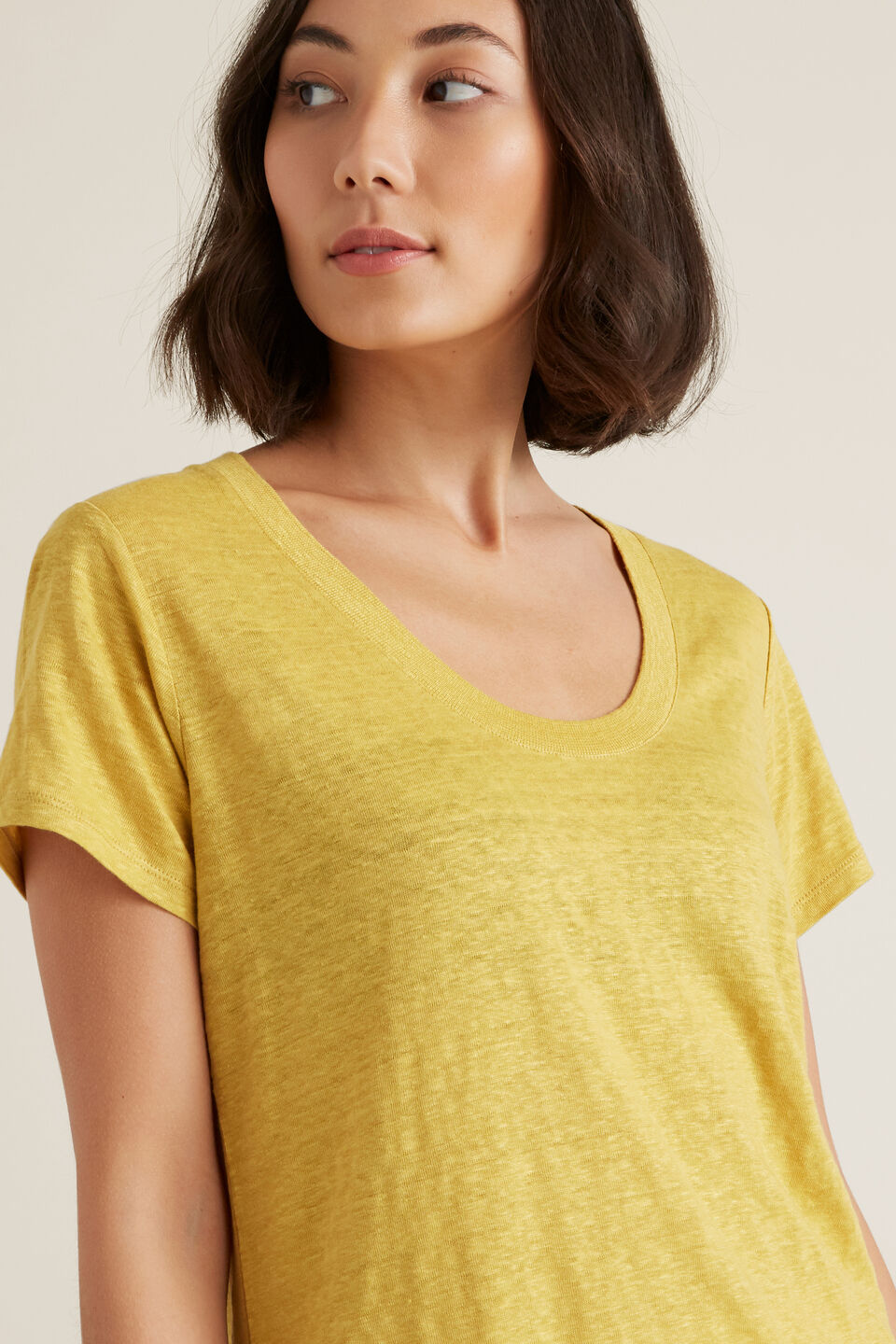 Linen Scoop Neck Tee  