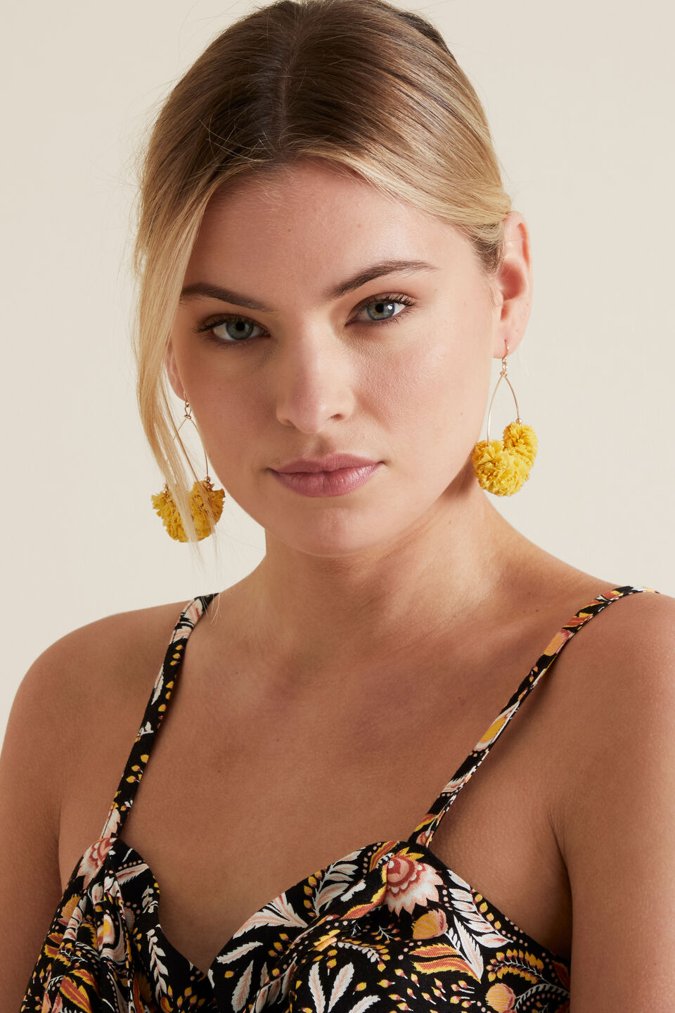 Ruffle Hoops  9