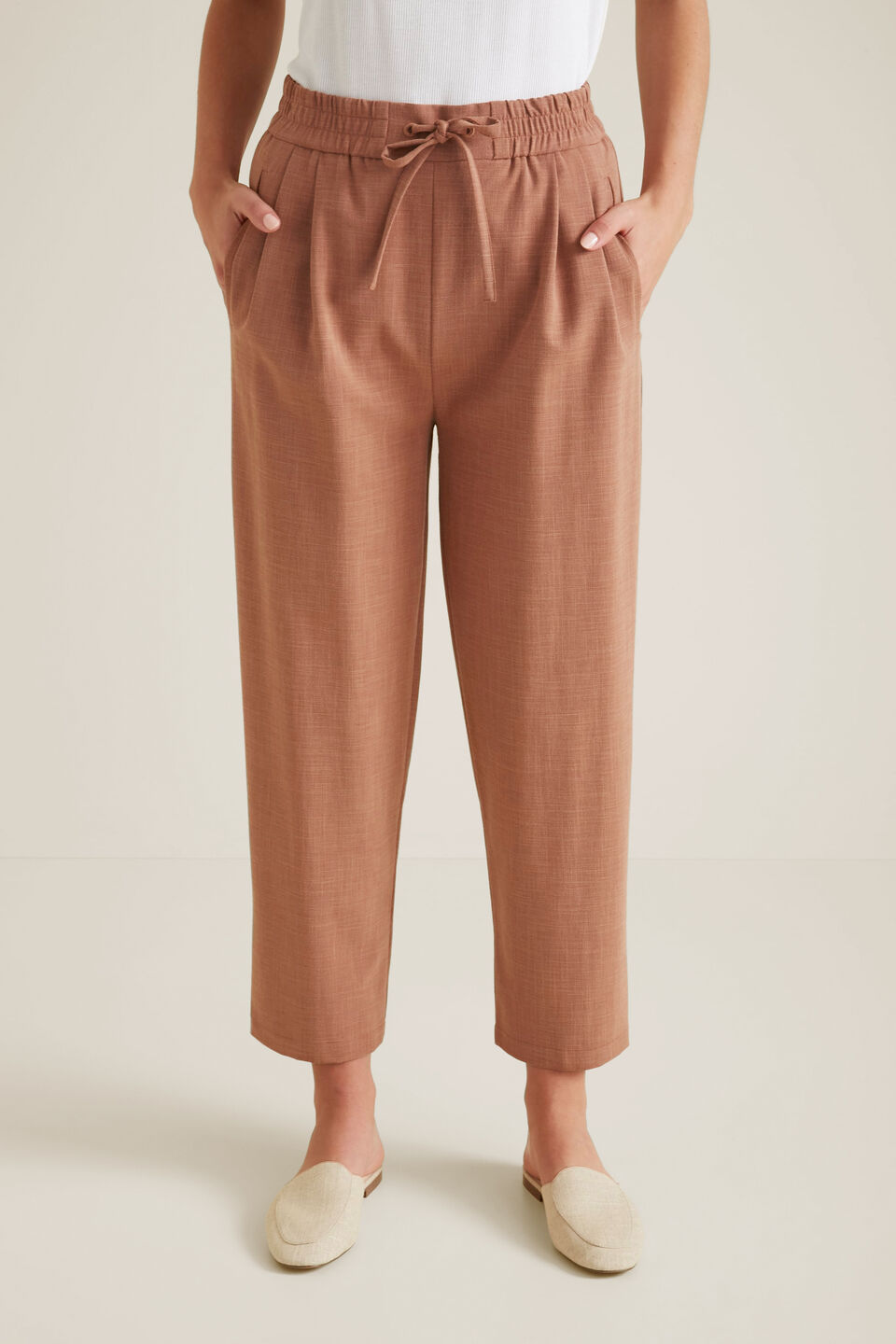 Tuck Detail Pant  