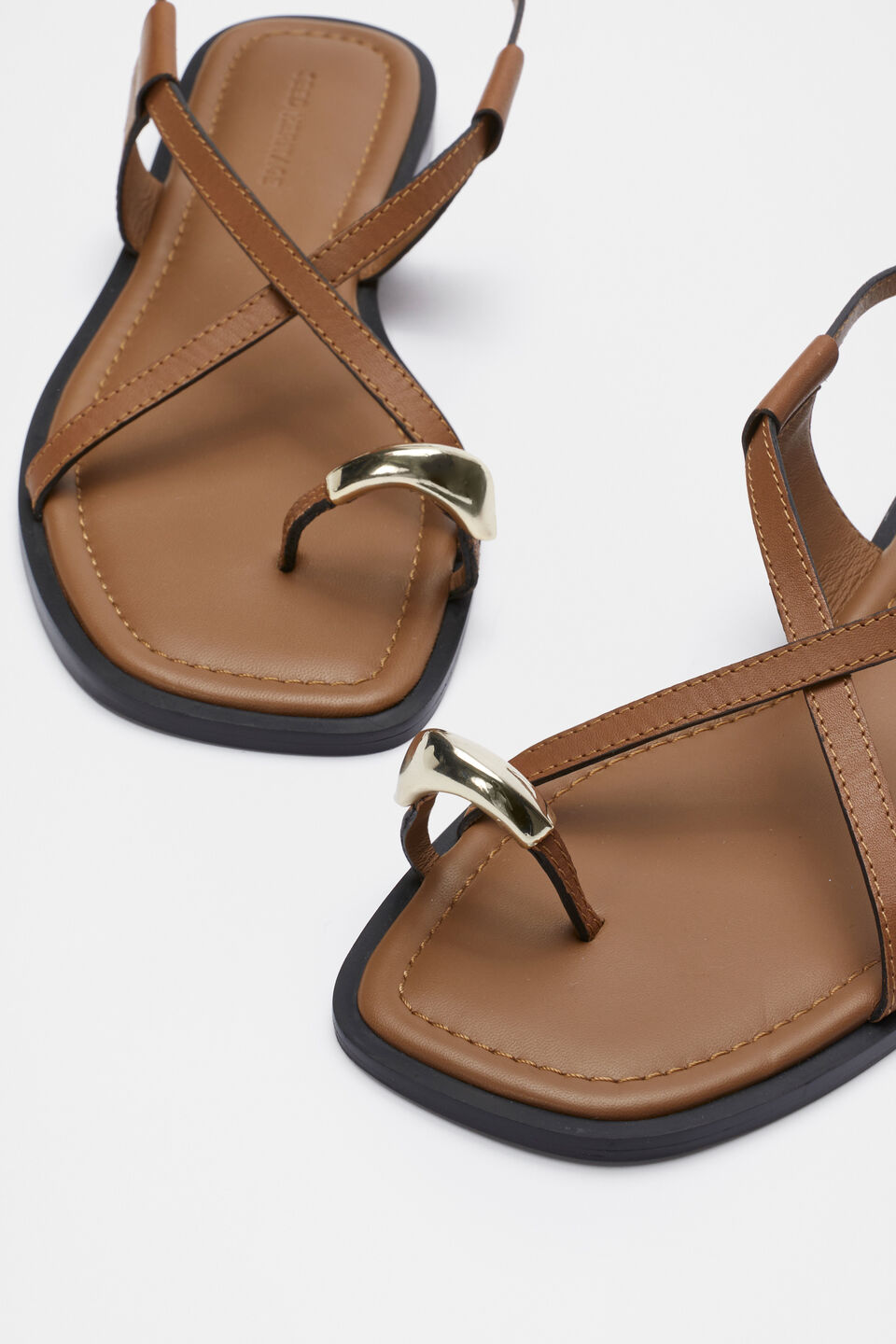 Lucia Toe Ring Sandal  True Tan