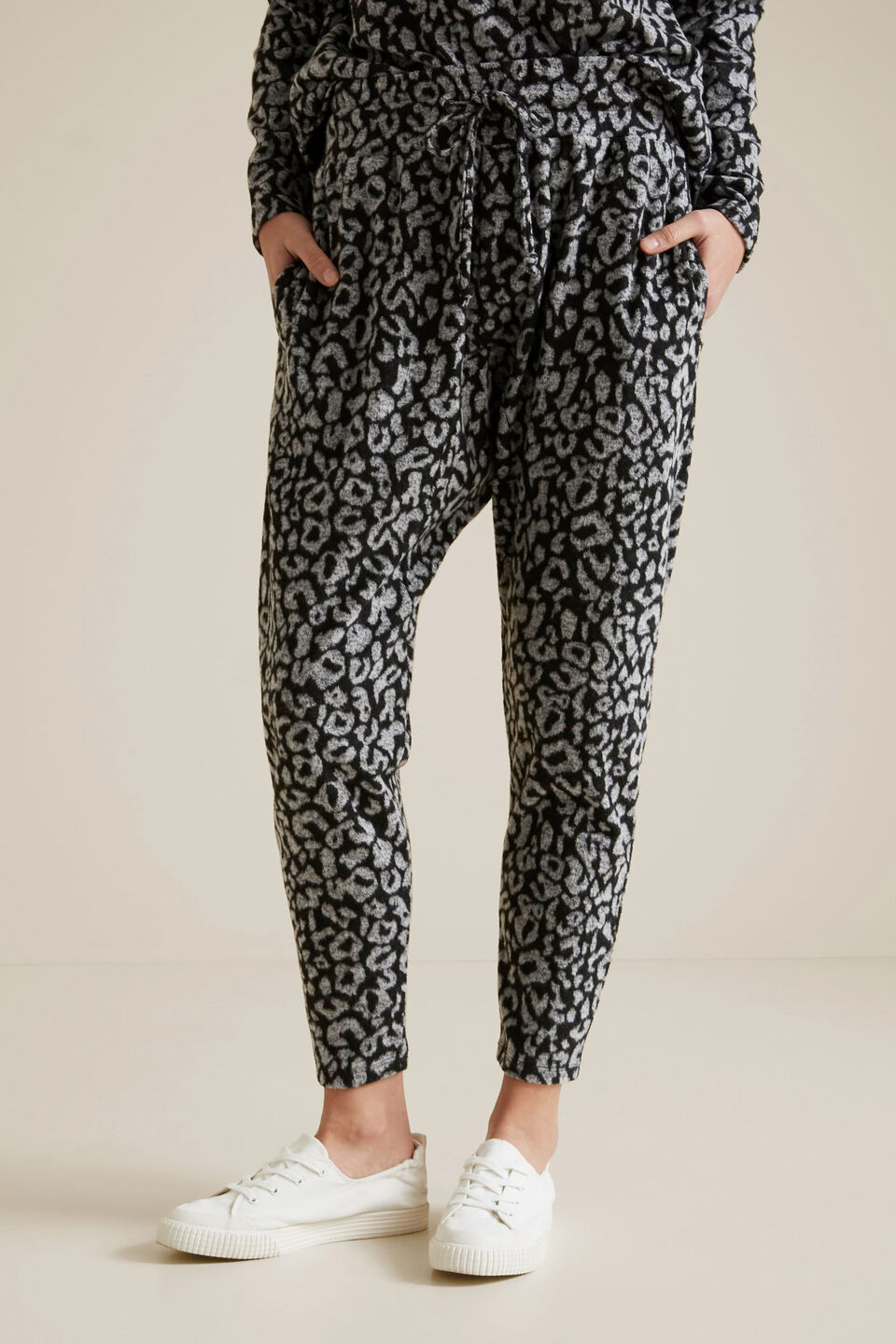 Comfy Ocelot Harem Pants  