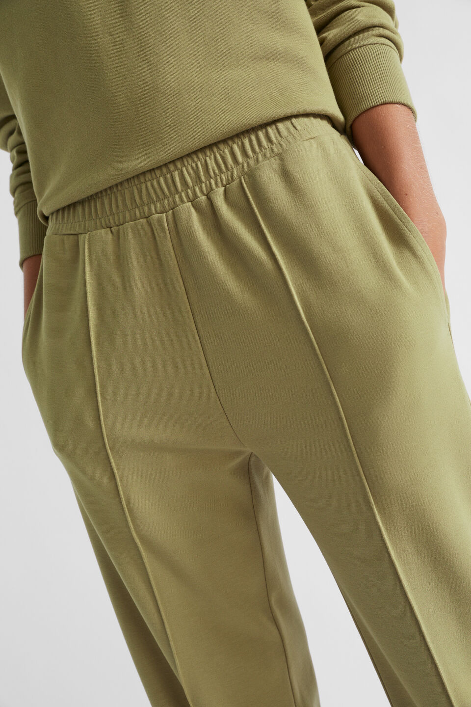 Double Knit Jogger  Pistachio