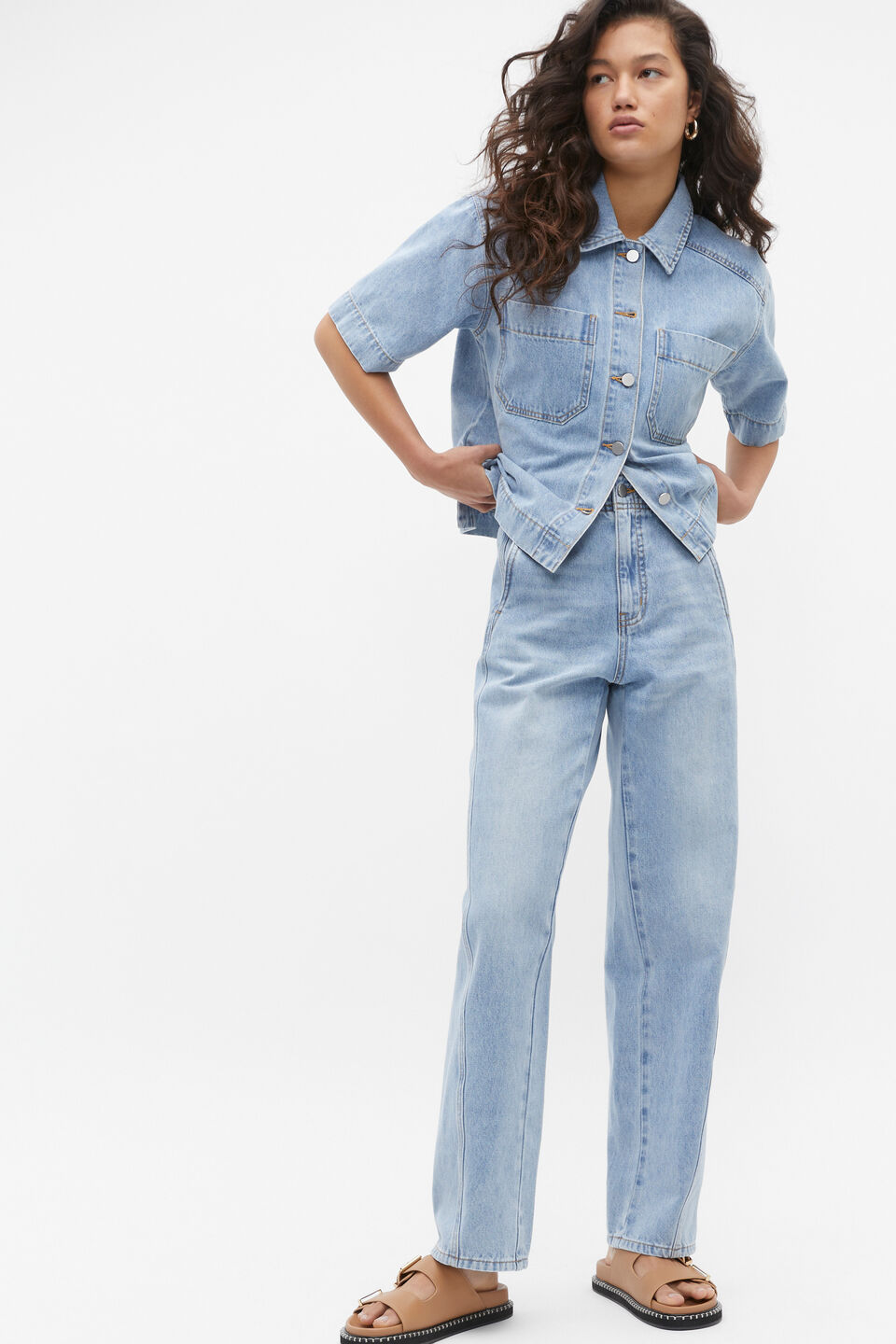 Denim Barrel Leg Jean  Vintage Wash
