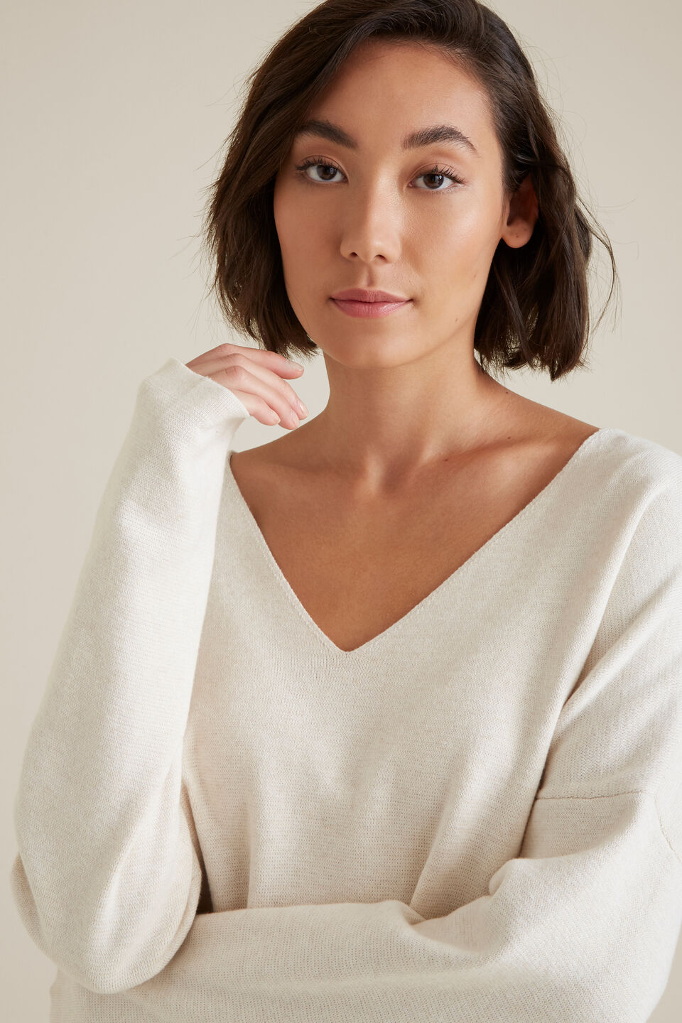V Neck Essential Sweater  