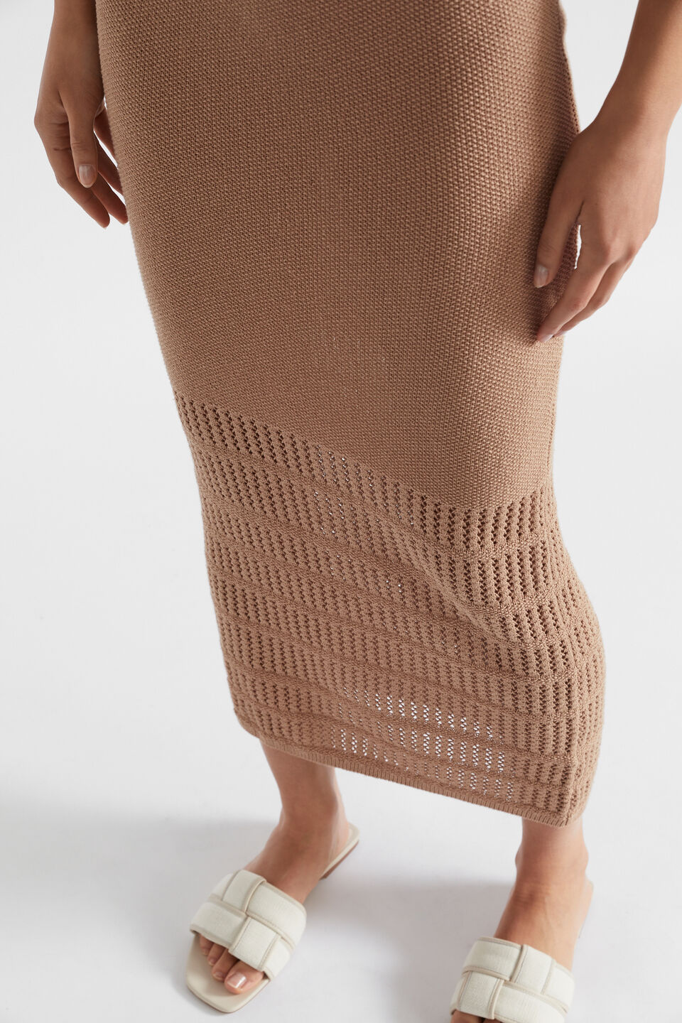 Crochet Panelled Skirt  Barley