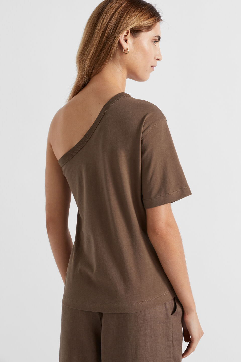 One Shoulder Boxy Tee  Affogato