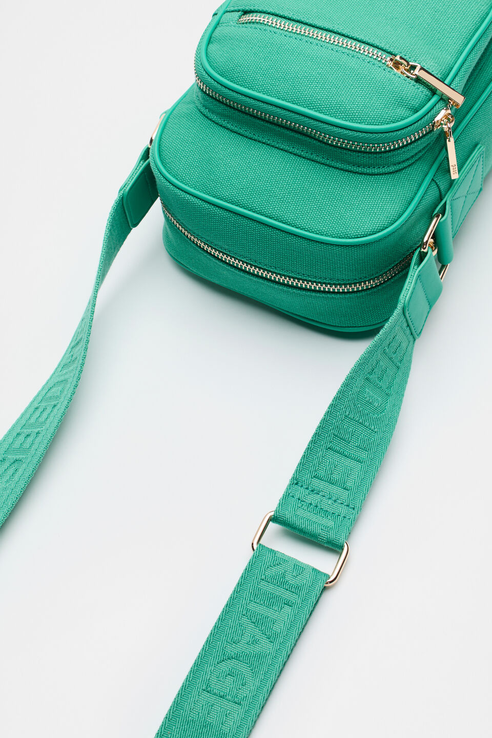 Seed Camera Bag  Deep Emerald